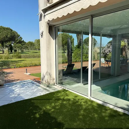 Villa De Prestige Avec Piscine Vue Sur Le Golf De Motte