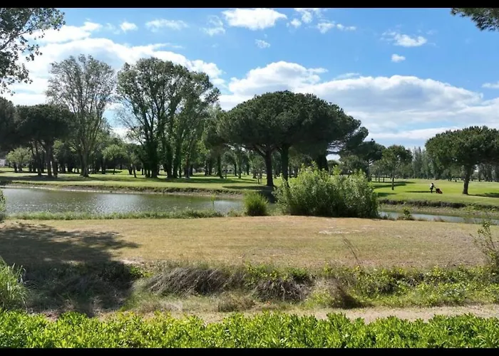 De Prestige Avec Piscine Vue Sur Le Golf De Motte Βίλα Λα Γκραντ-Μοτ