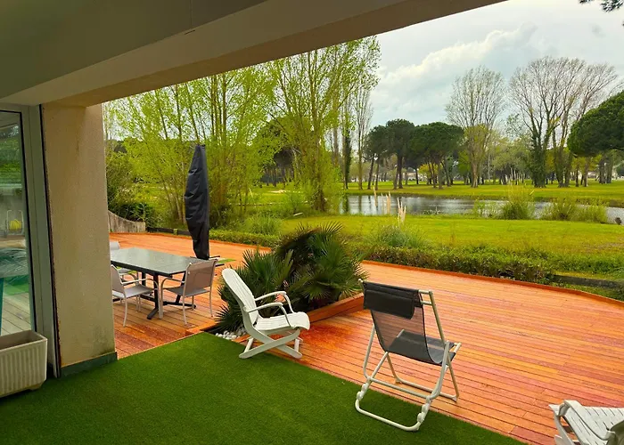 Βίλα De Prestige Avec Piscine Vue Sur Le Golf De Motte