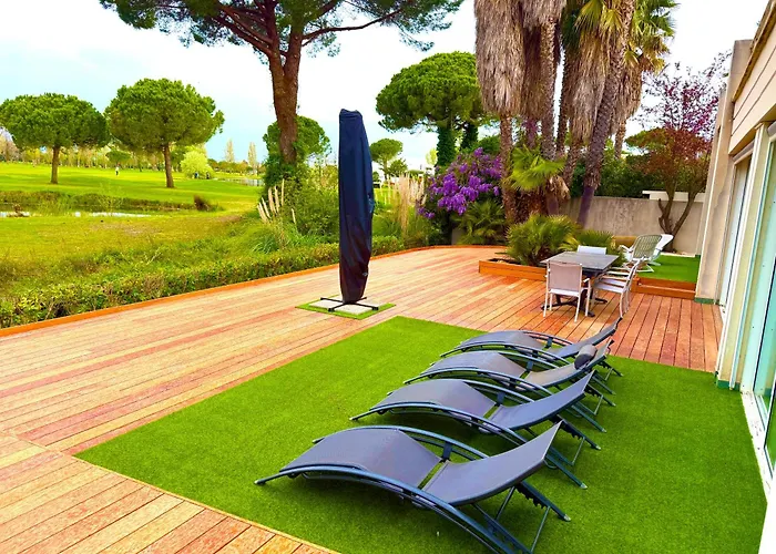 De Prestige Avec Piscine Vue Sur Le Golf De Motte * Λα Γκραντ-Μοτ